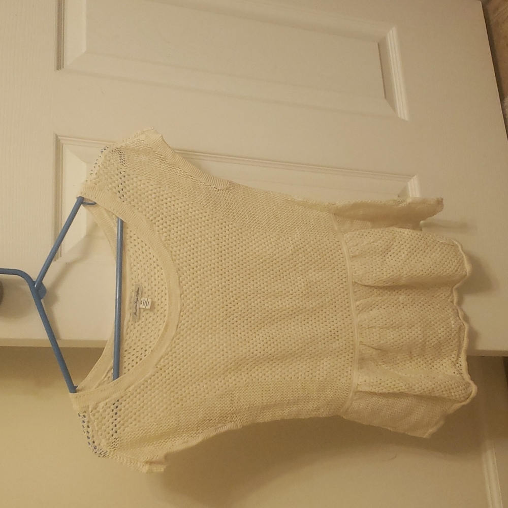 Sweater material short sleeve shirt